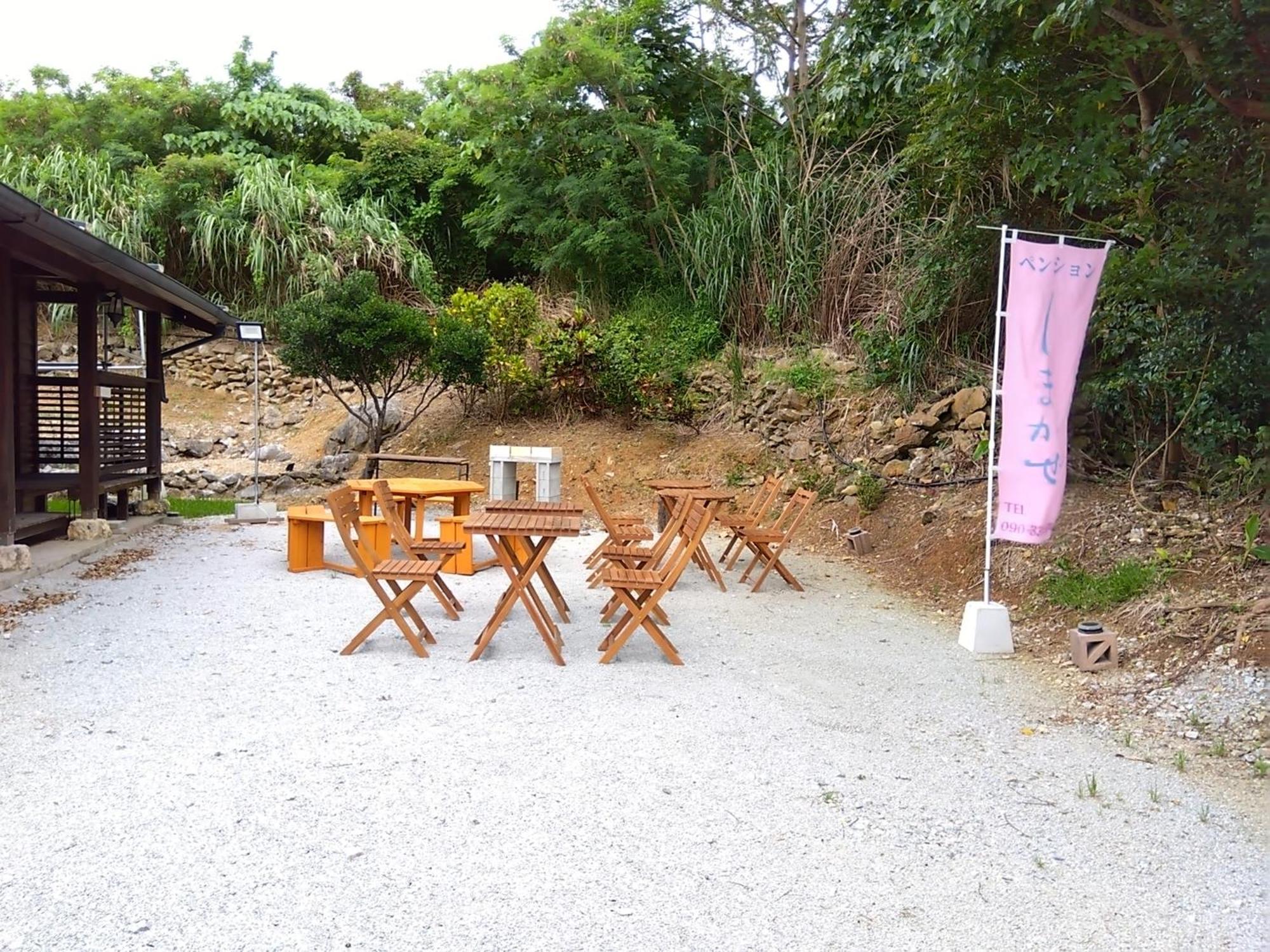 Hotel Ｐｅｎｓｉｏｎ　Ｓｈｉｍａｋａｚｅ à Motobu Extérieur photo
